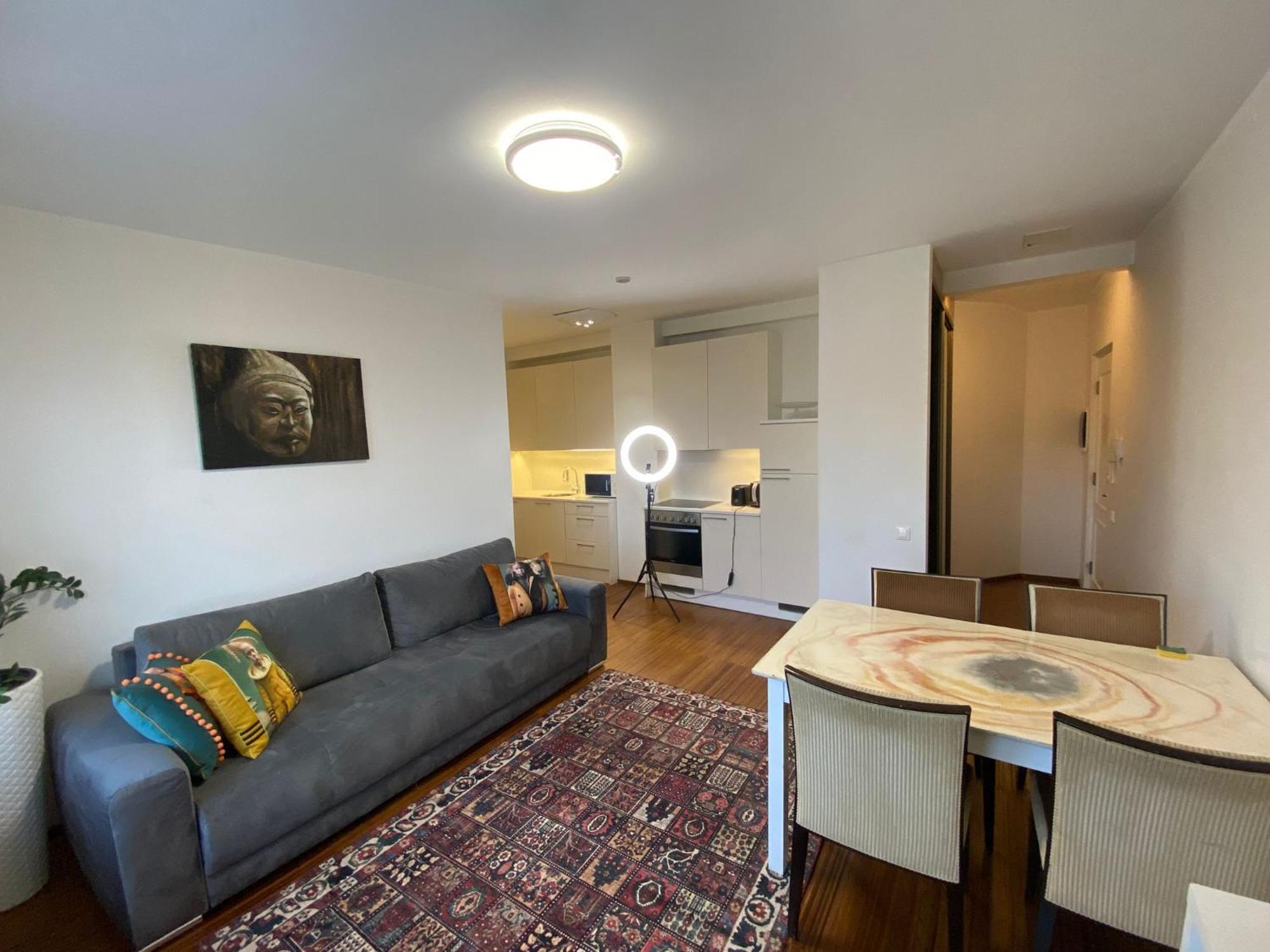 Mini Penthhouse-cozy Luxury In Old Town Apartamento Tallin